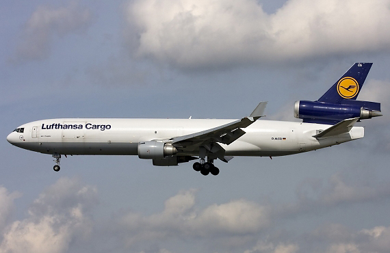  - d-alcq_lufthansa_cargo_md11f